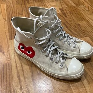 I am selling a pair of high converse x Comme des Garçons Playred